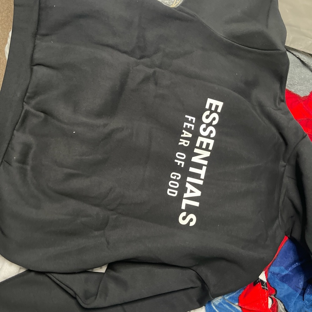 Essential hoodie